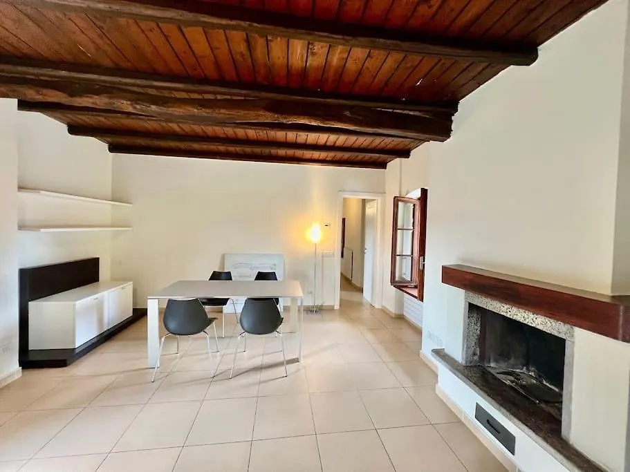 Borgo Del 1700- Le Scuderie- Trilocale Apartment Travedona 0*,