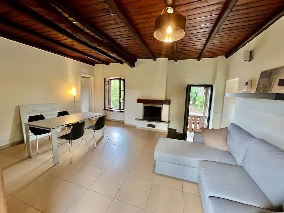 Borgo Del 1700- Le Scuderie- Trilocale Apartment Travedona