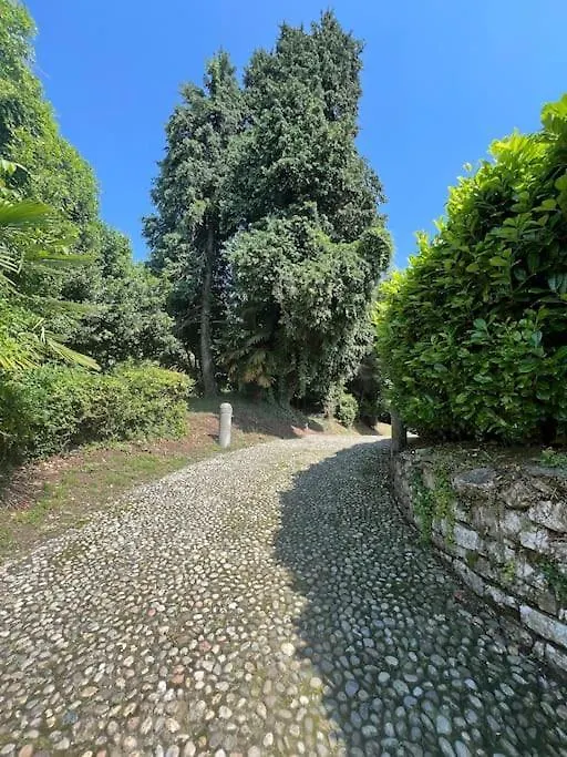 Borgo Del 1700- Le Scuderie- Trilocale Apartment Travedona