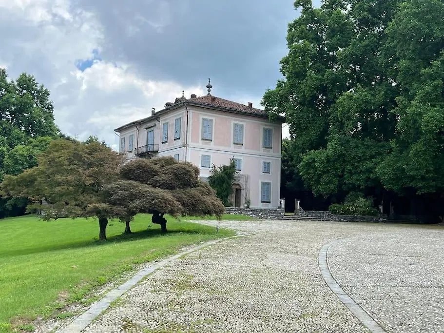 Borgo Del 1700- Le Scuderie- Trilocale Apartment Travedona